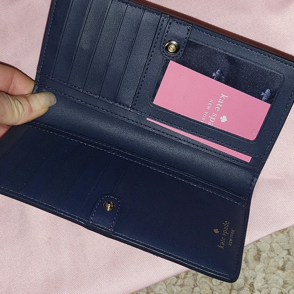 Wallet - Picture 2 of 3